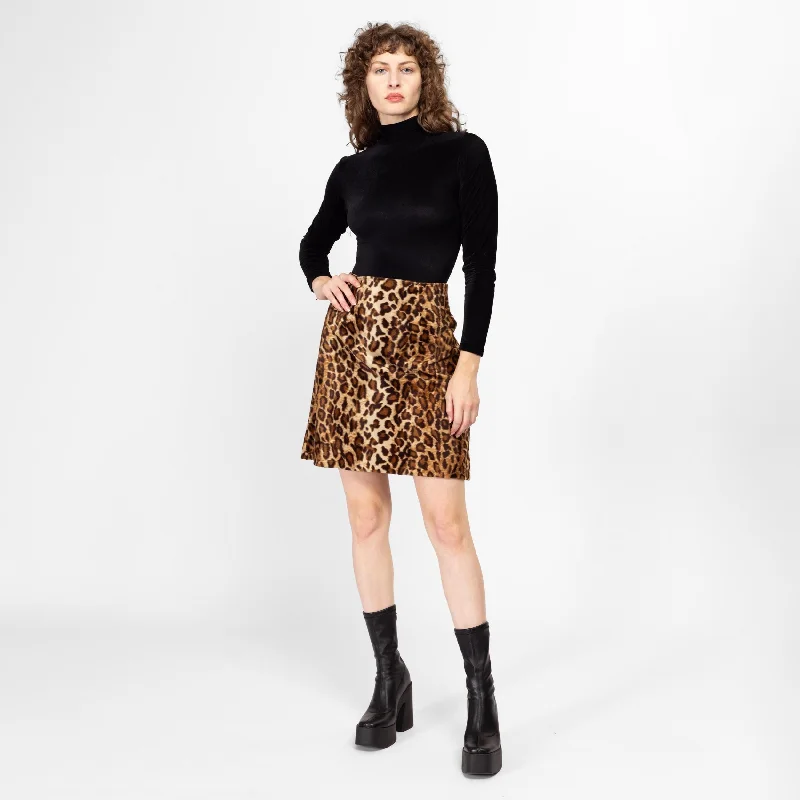 Medium 90s Leopard Print Plush Velvet Mini Skirt 29"