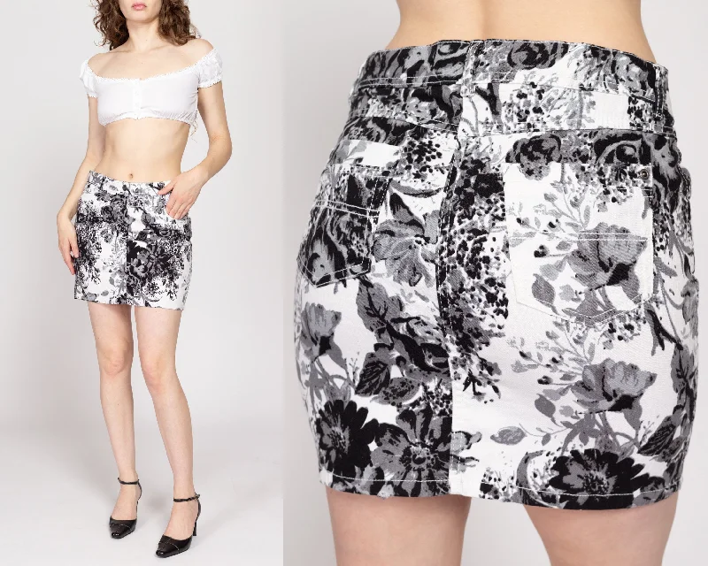 Medium Y2K Black & White Floral Denim Mini Skirt